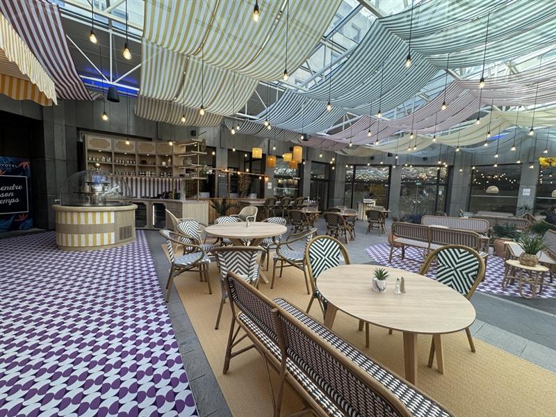 espace petit déjeuner novotel