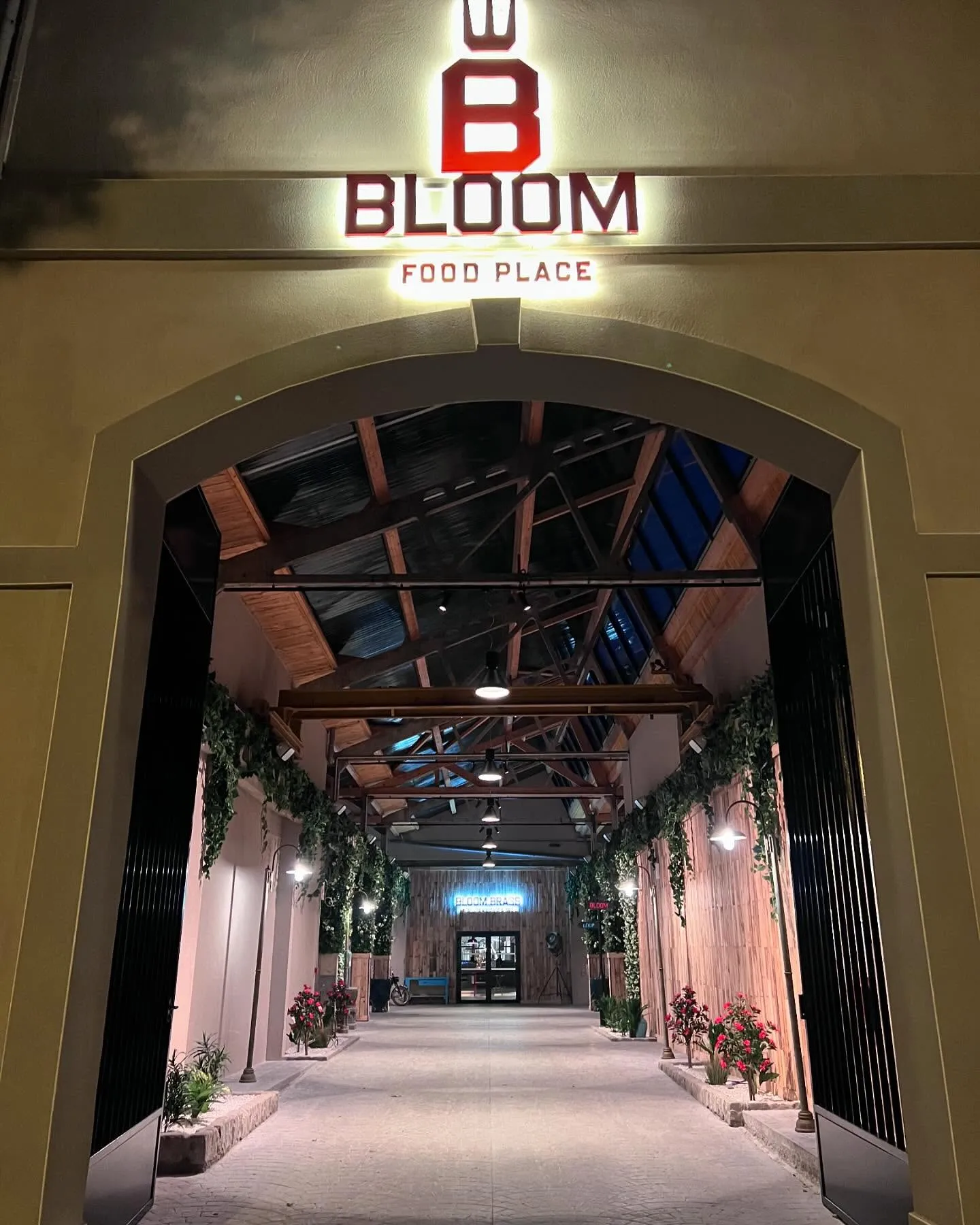 Bloom foodcourt